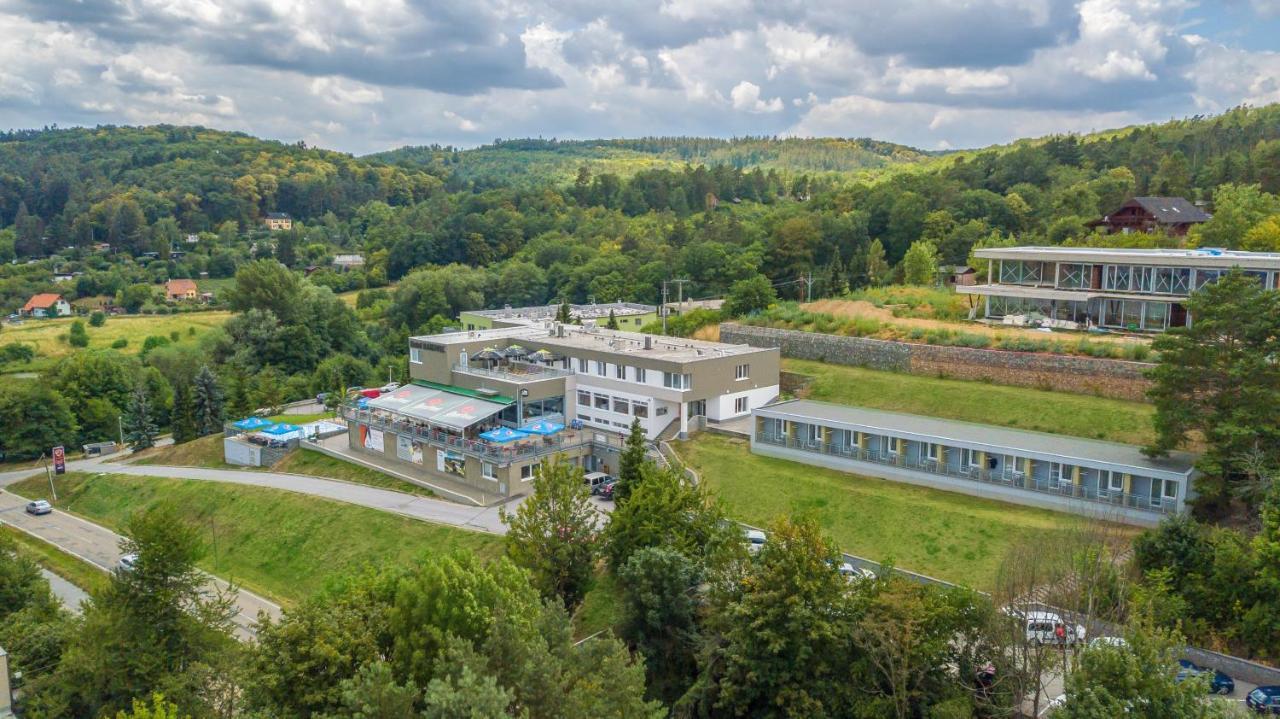 Hotel Rakovec برنو المظهر الخارجي الصورة